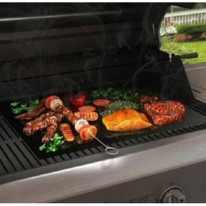 5PC Non-Stick BBQ Grill Mat (40 x 33 cm) - Resuable and Dishwasher Safe Cooking Mats - Black - Image 4