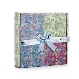 Portable Tin Scented Candles Gift Box Set Soy Wax Jar of 4 - Image 3
